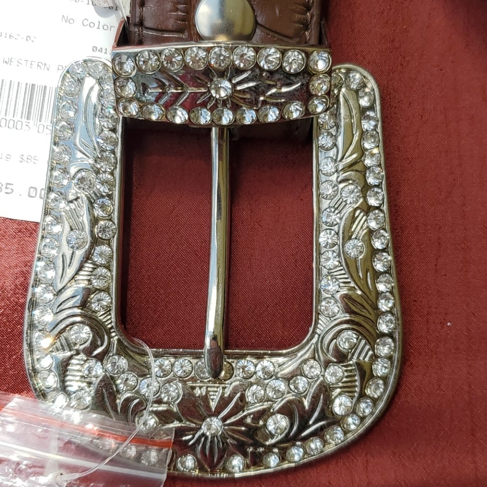 Boot Barn Rhinestone Belt Buckle - Picture 4 of 8